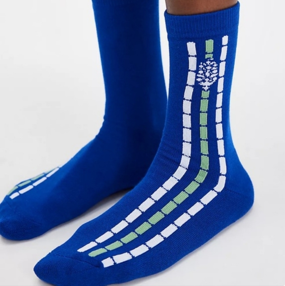 NWT Men's Free People Movement Blue Patterned Socks